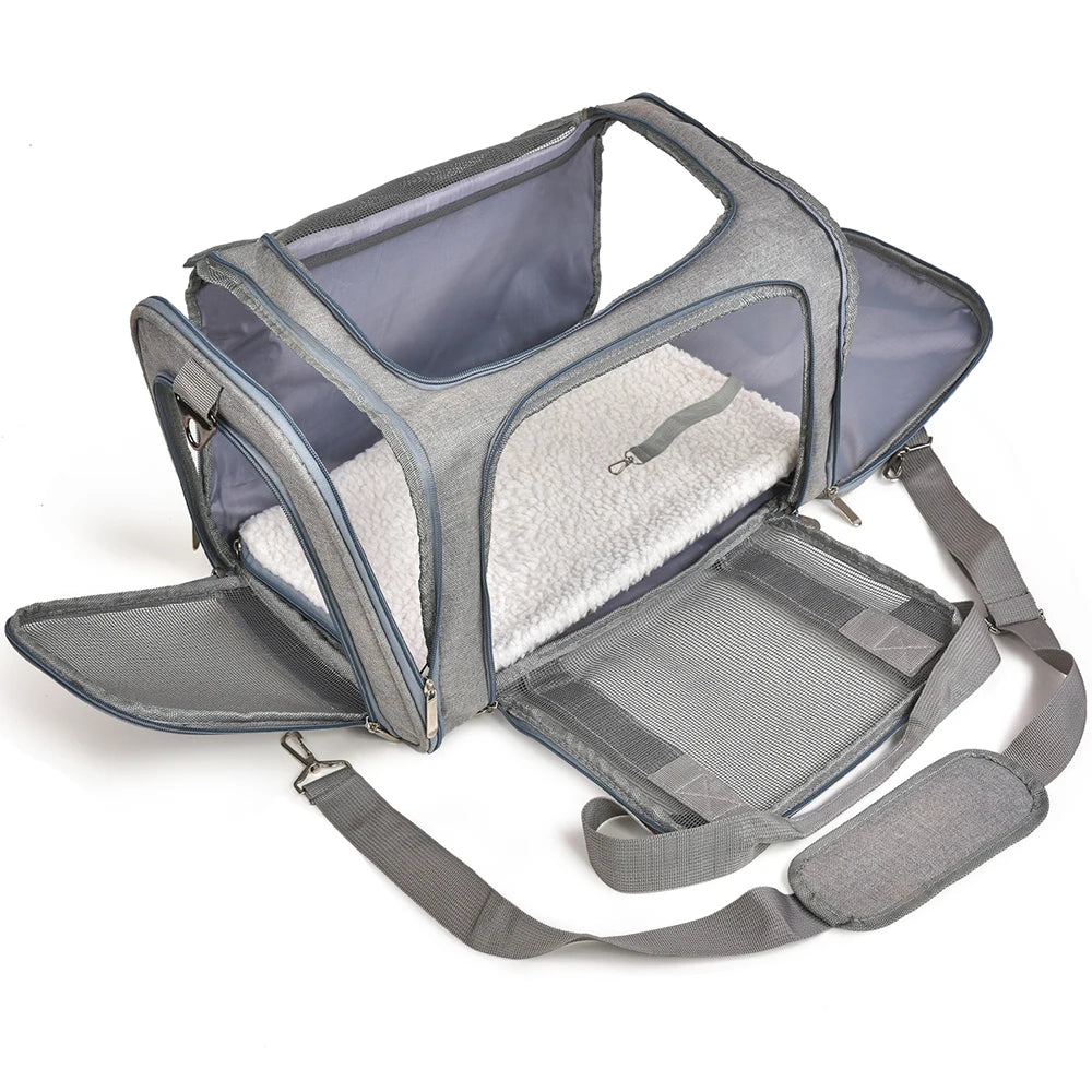  Pet Carrier for Travel